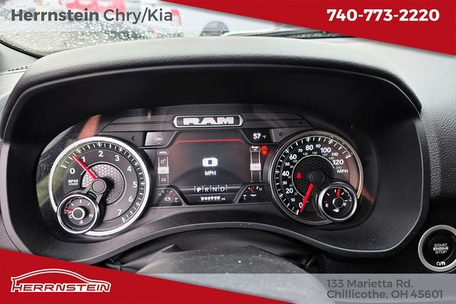 2022 RAM 1500 Big Horn Crew Cab 4x4 5'7' Box