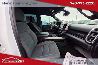 2022 RAM 1500 Big Horn Crew Cab 4x4 5'7' Box