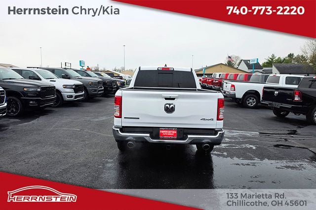 2022 RAM 1500 Big Horn Crew Cab 4x4 5'7' Box