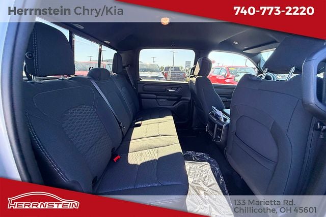 2026 RAM Ram 1500 RAM 1500 EXPRESS CREW CAB 4X4 5'7' BOX