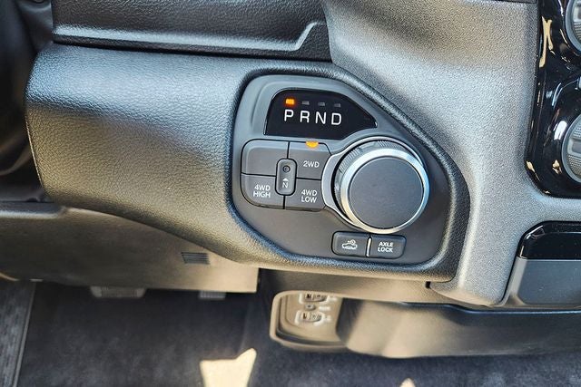 2027 RAM Ram 1500 Base