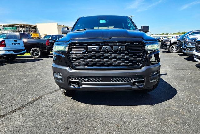 2027 RAM Ram 1500 Base