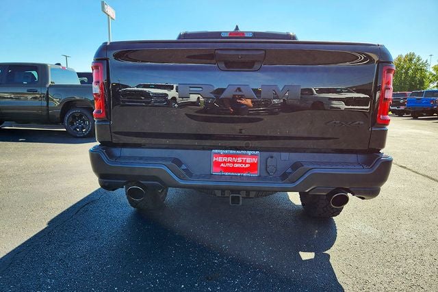 2027 RAM Ram 1500 Base