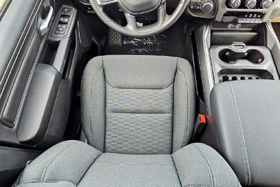 2027 RAM Ram 1500 Base