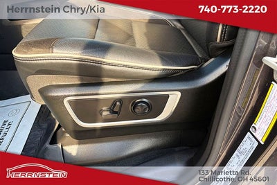 2023 RAM 1500 Laramie Crew Cab 4x4 5'7' Box