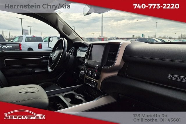2022 RAM 1500 Laramie Crew Cab 4x4 5'7' Box