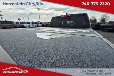 2022 RAM 1500 Laramie Crew Cab 4x4 5'7' Box