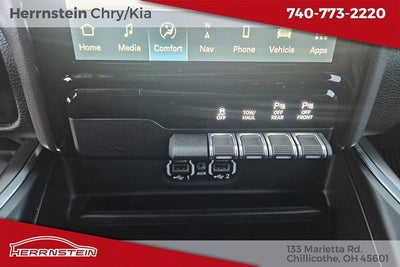 2023 RAM 1500 Laramie Crew Cab 4x4 5'7' Box