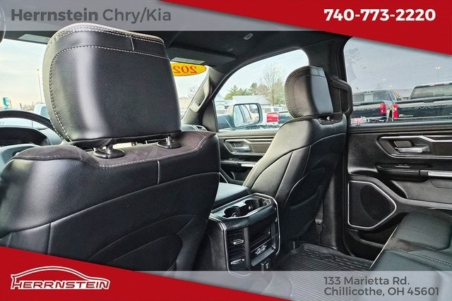 2023 RAM 1500 Laramie Crew Cab 4x4 5'7' Box