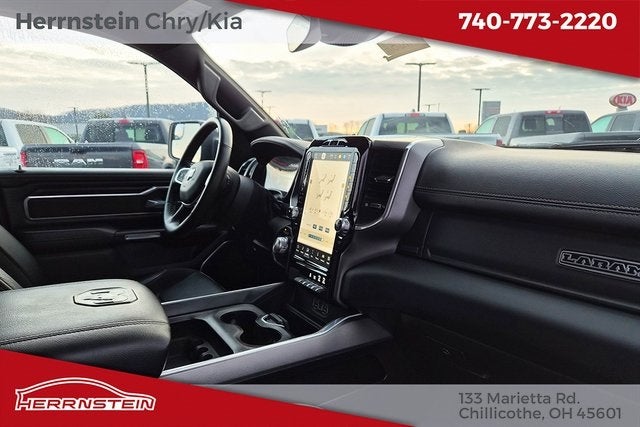2023 RAM 1500 Laramie Crew Cab 4x4 5'7' Box