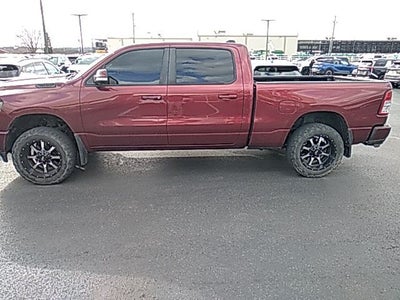 2019 RAM 1500 Big Horn/Lone Star Crew Cab 4x4 6'4' Box