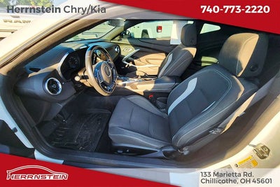2022 Chevrolet Camaro RWD Coupe 1LT