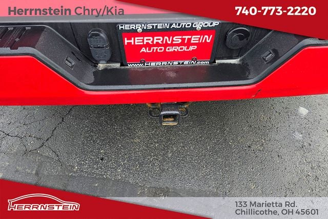 2023 Chevrolet Silverado 1500 4WD Crew Cab Short Bed Custom