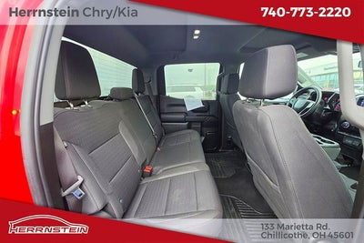 2023 Chevrolet Silverado 1500 4WD Crew Cab Short Bed Custom