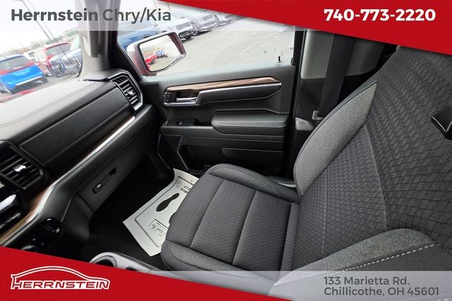 2023 Chevrolet Silverado 1500 4WD Crew Cab Short Bed LT with 2FL