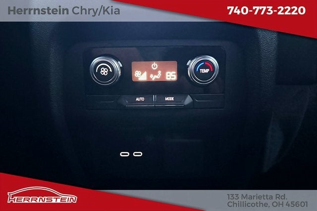 2025 GMC Acadia AWD AT4