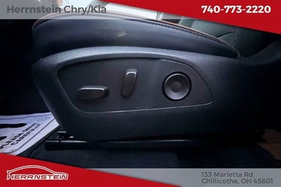 2025 GMC Acadia AWD AT4