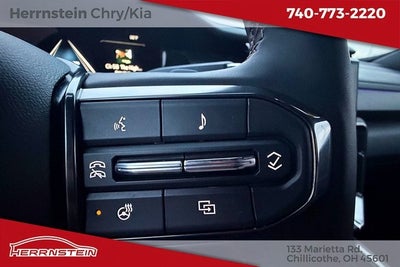 2025 GMC Acadia AWD AT4