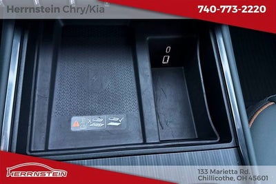 2025 GMC Acadia AWD AT4