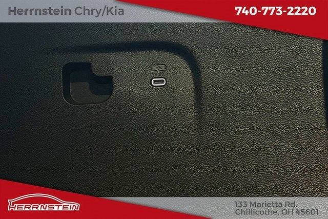 2025 GMC Acadia AWD AT4