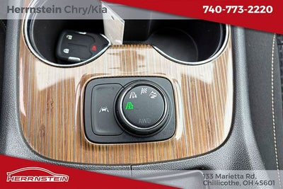 2023 GMC Acadia AWD SLE