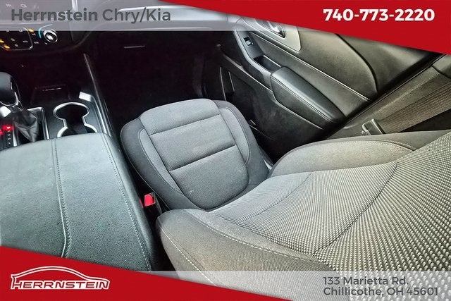 2022 Chevrolet Traverse AWD LT Cloth