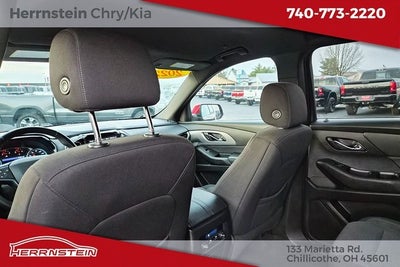 2022 Chevrolet Traverse AWD LT Cloth