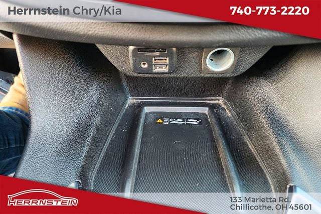 2022 Chevrolet Traverse AWD LT Leather