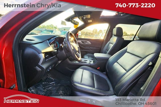 2022 Chevrolet Traverse AWD LT Leather