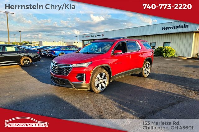 2022 Chevrolet Traverse AWD LT Leather
