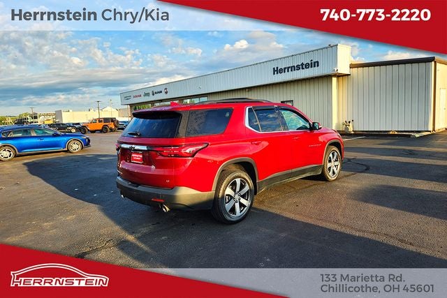 2022 Chevrolet Traverse AWD LT Leather