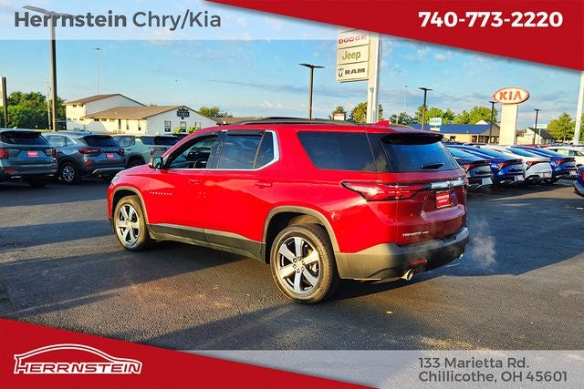 2022 Chevrolet Traverse AWD LT Leather