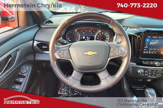2022 Chevrolet Traverse AWD LT Leather