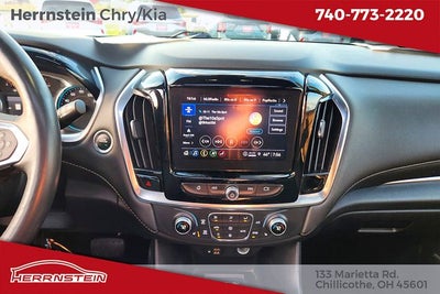 2022 Chevrolet Traverse AWD LT Leather