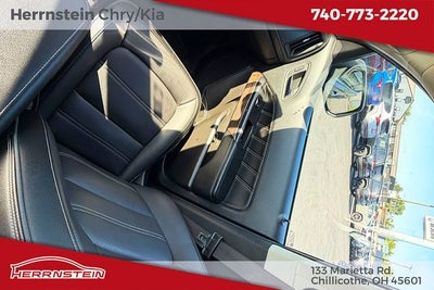 2022 GMC Canyon 4WD Crew Cab Short Box Denali