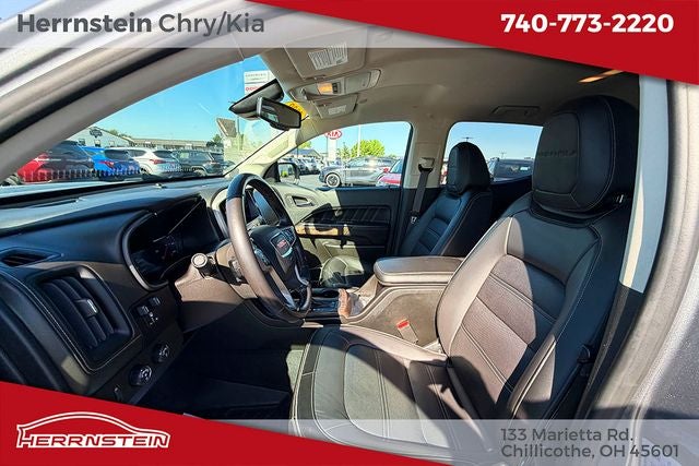 2022 GMC Canyon 4WD Crew Cab Short Box Denali