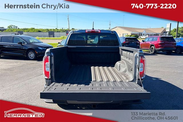 2022 GMC Canyon 4WD Crew Cab Short Box Denali