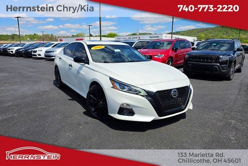 2022 Nissan Altima SR Intelligent AWD