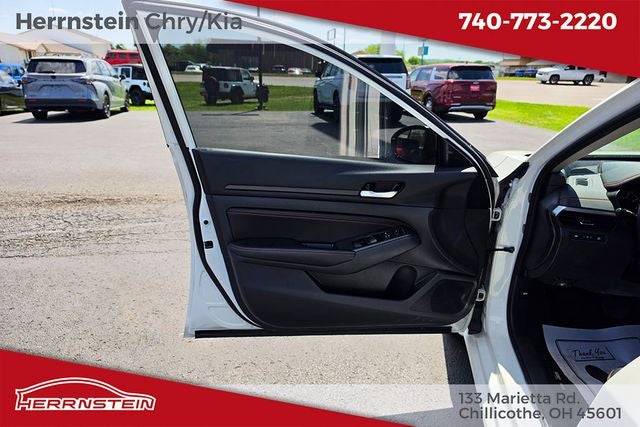 2022 Nissan Altima SR Intelligent AWD