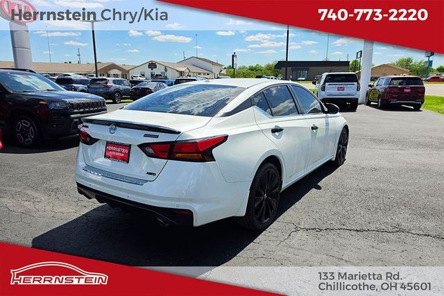 2022 Nissan Altima SR Intelligent AWD