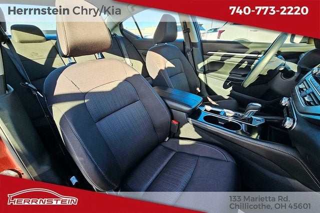 2023 Nissan Altima SV FWD