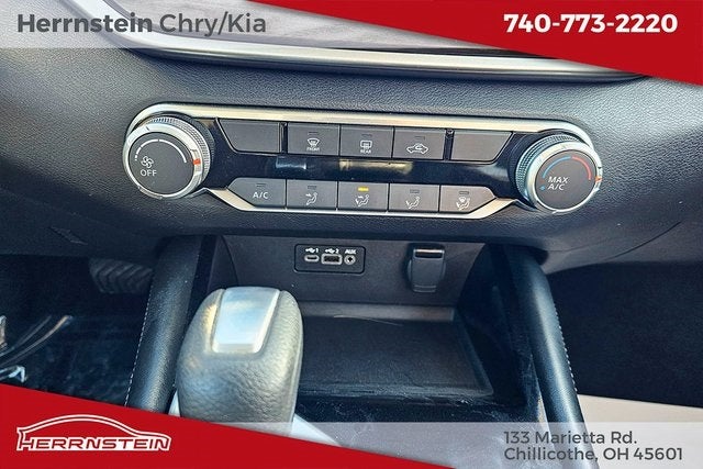 2023 Nissan Altima SV FWD