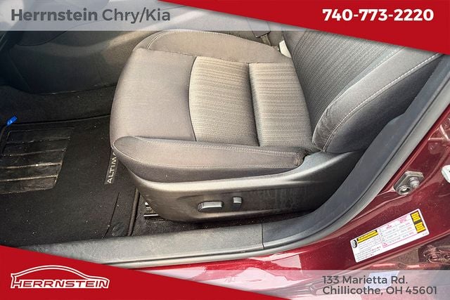 2025 Nissan Altima SV FWD