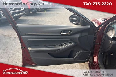2025 Nissan Altima SV FWD