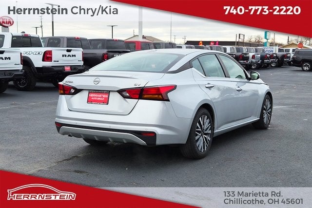 2023 Nissan Altima SV FWD