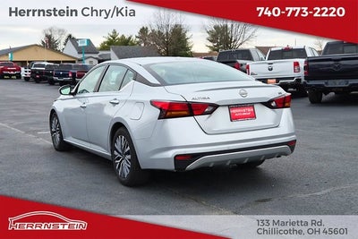 2023 Nissan Altima SV FWD