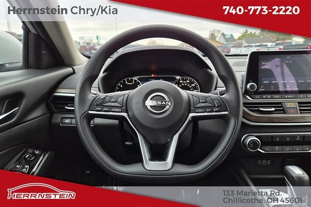 2023 Nissan Altima SV FWD