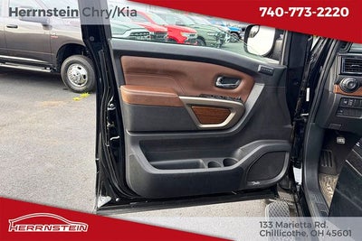 2021 Nissan TITAN Crew Cab Platinum Reserve 4x4