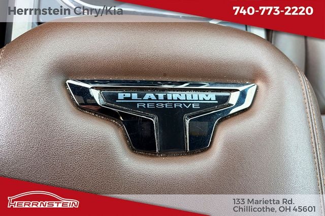2021 Nissan TITAN Crew Cab Platinum Reserve 4x4