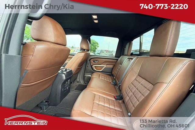 2021 Nissan TITAN Crew Cab Platinum Reserve 4x4